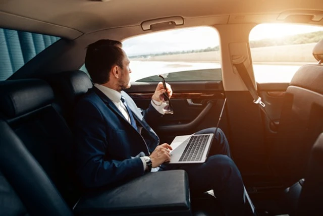 Luton To Oxford Airport Taxi Luton To Oxford Airport Taxi